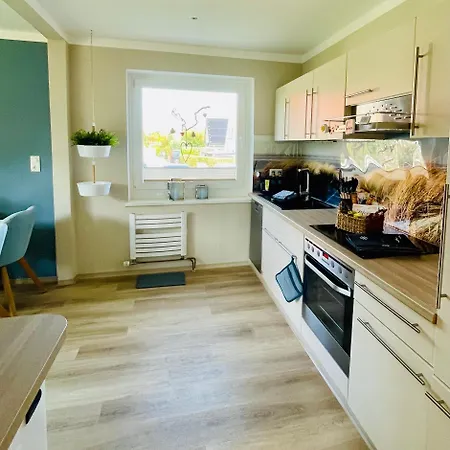 Luett Kajuet Bi Frank アパート